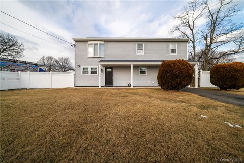 55 Schleigel Boulevard Farmingdale NY 11735