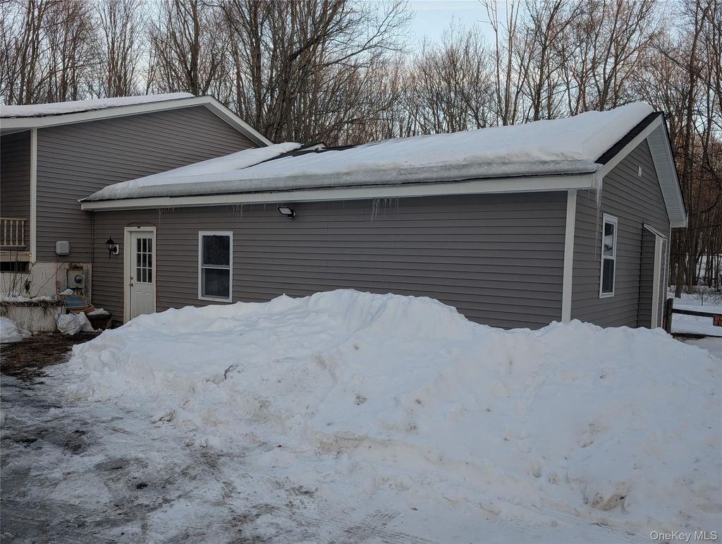 Photo of 1407 State Route 208, Wallkill, NY 12589 (MLS # 961641)