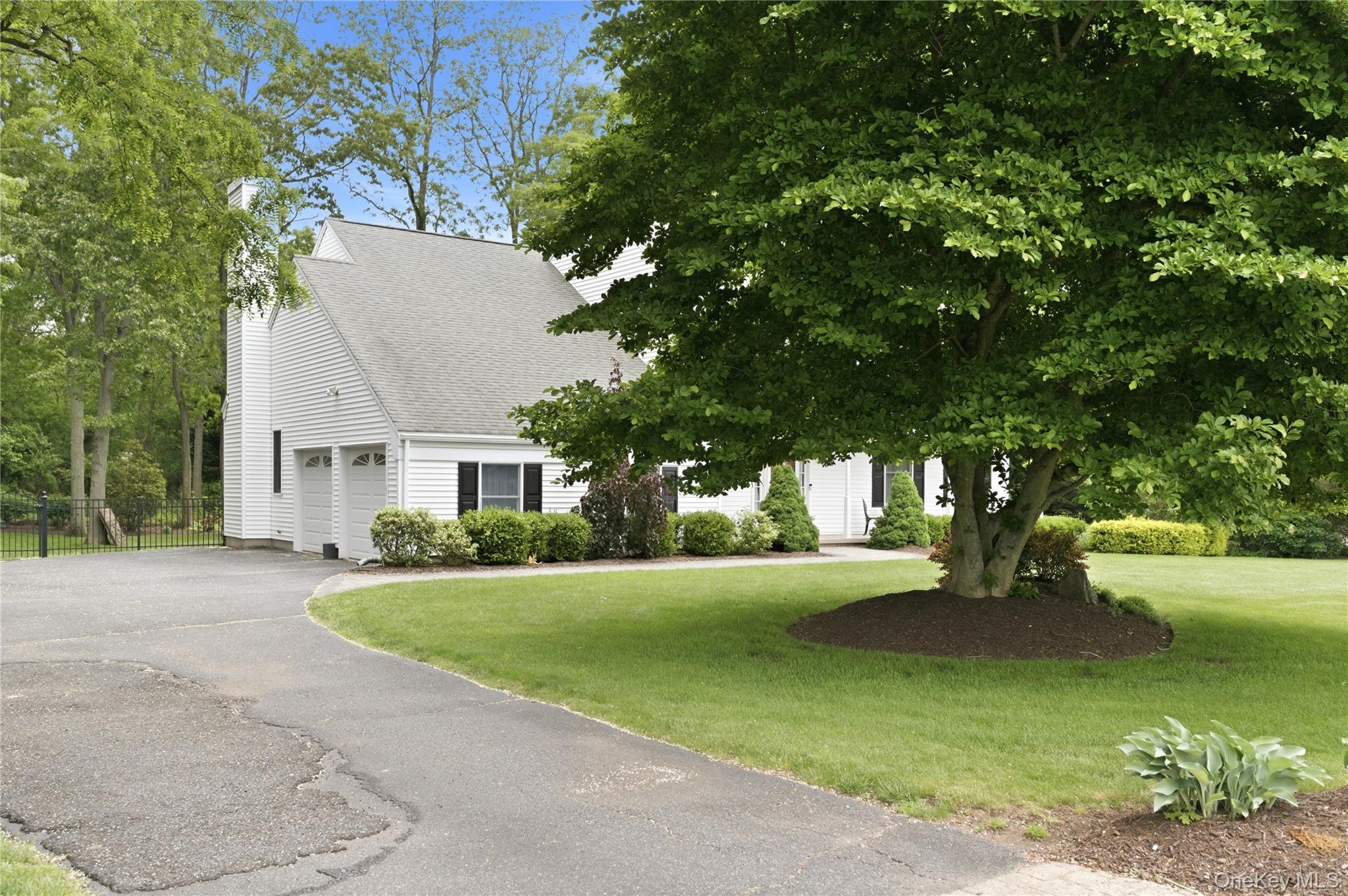 21 Tallmadge Trail
