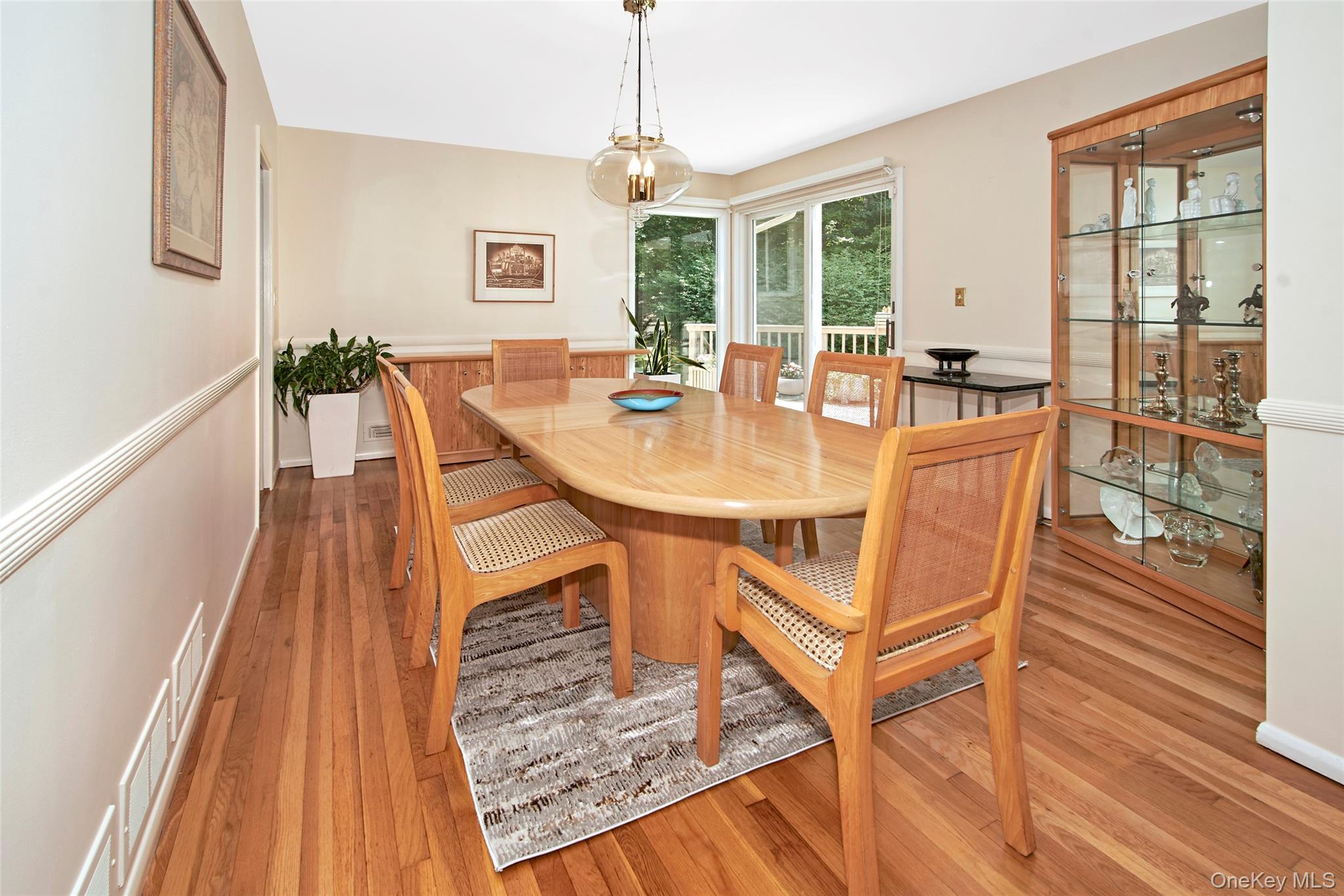 Briarcliff Manor, New York 10510, United States, 4 Bedrooms Bedrooms, ,4 BathroomsBathrooms,Residential,Active,182915