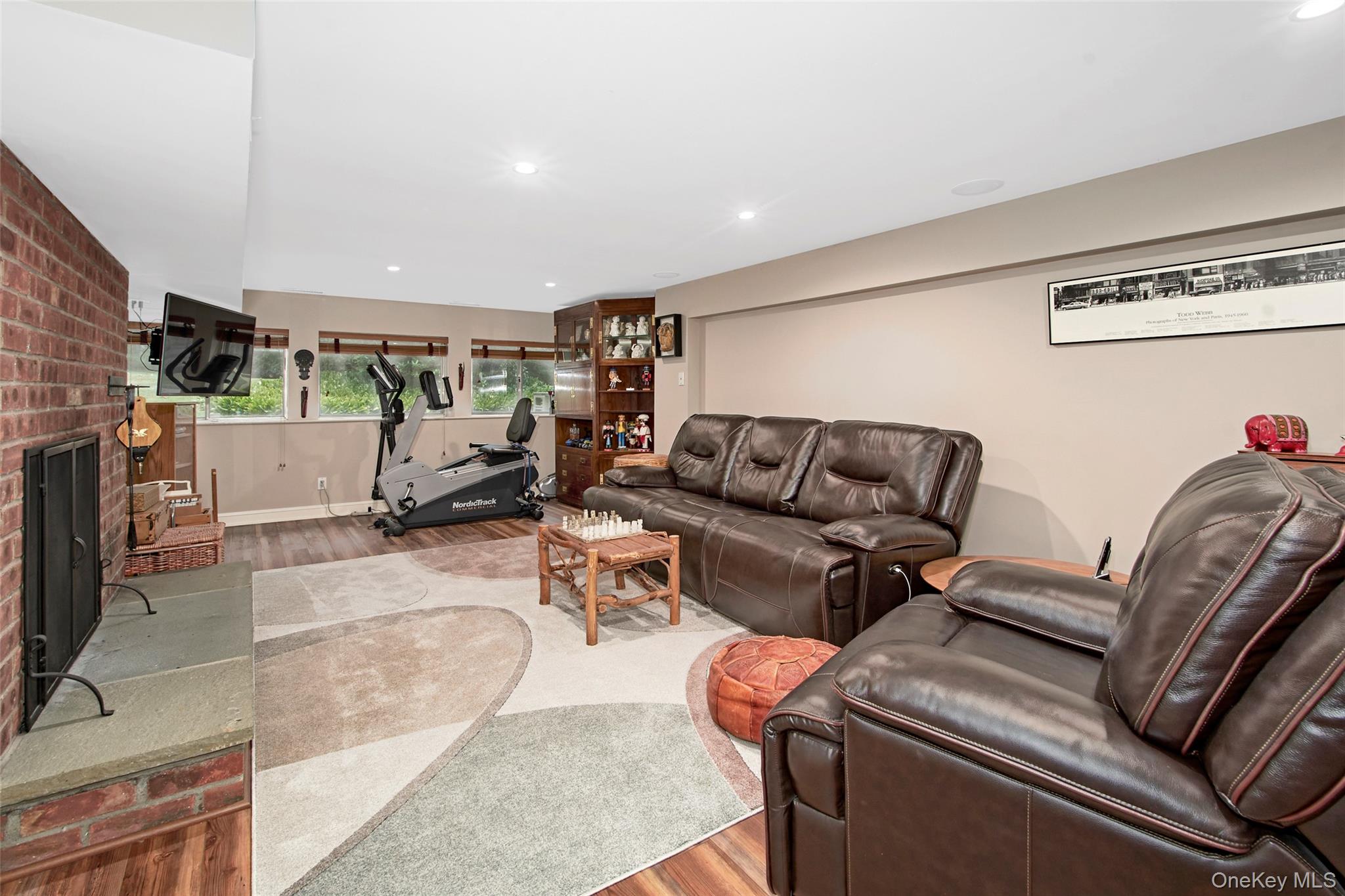 Briarcliff Manor, New York 10510, United States, 4 Bedrooms Bedrooms, ,4 BathroomsBathrooms,Residential,Active,182915