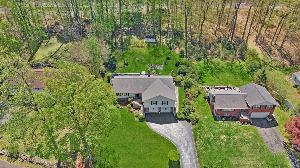 25 Gabriel Drive, Cortlandt Manor, New York image 2