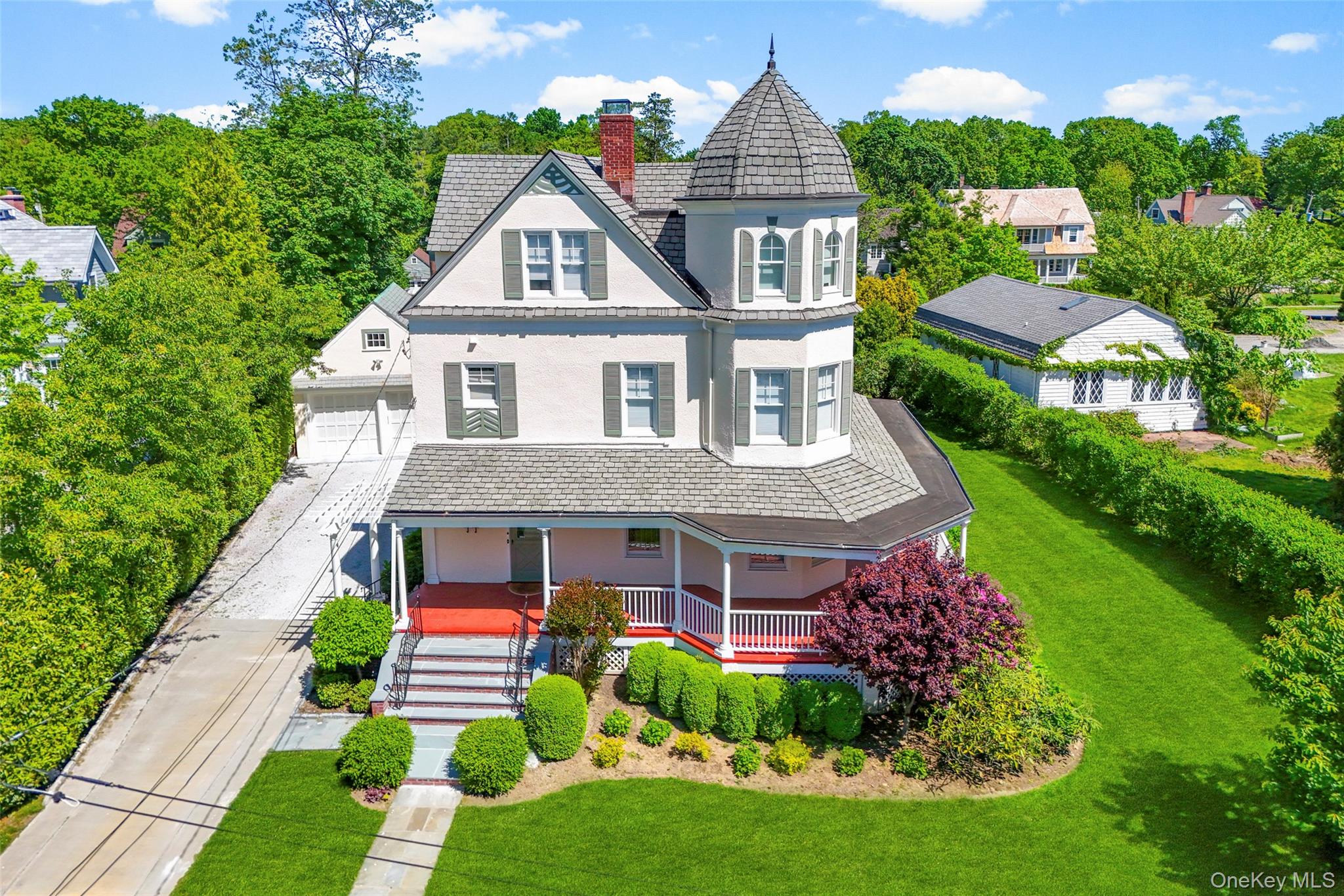6 Linden Avenue