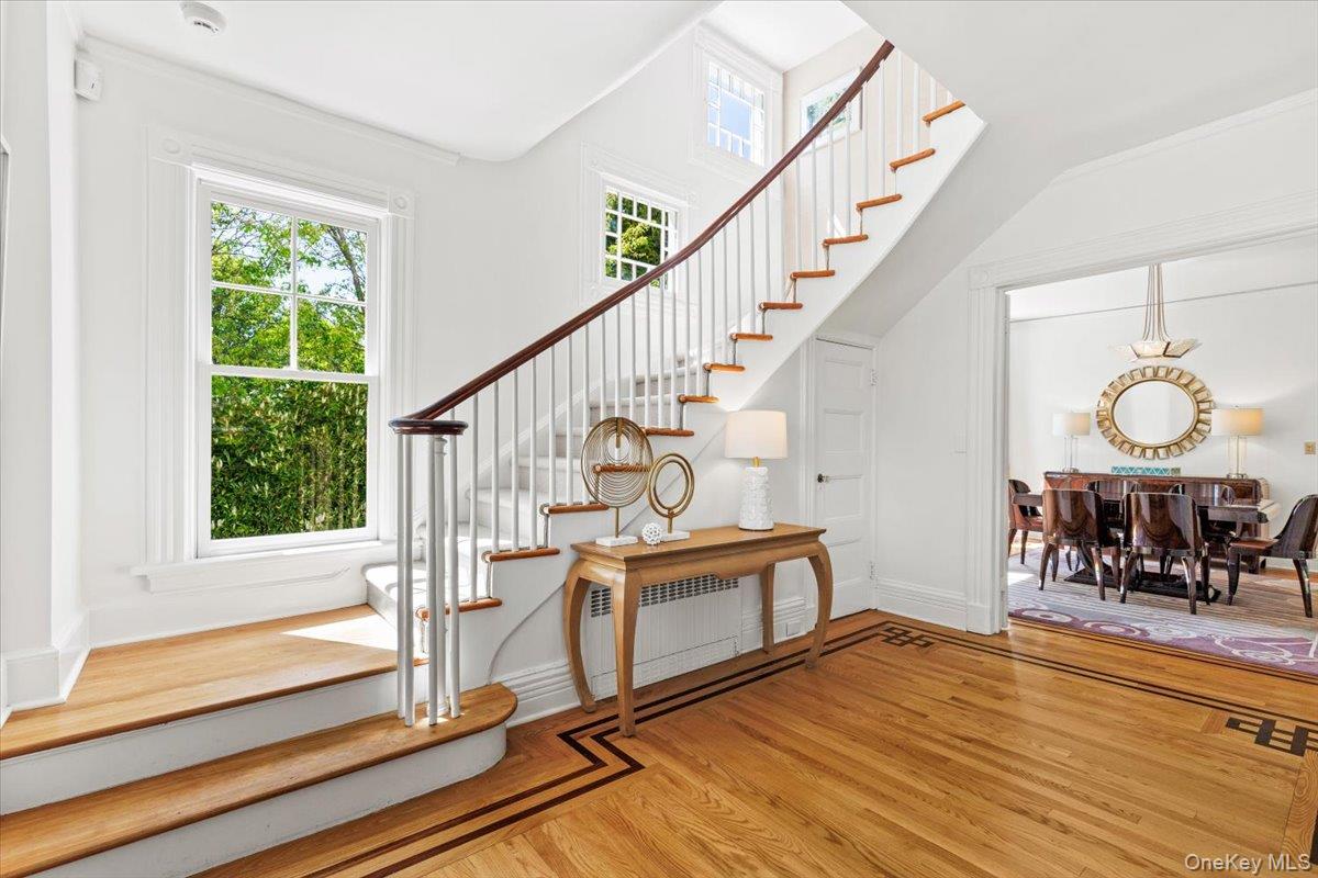 6 Linden Avenue