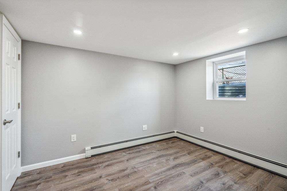 2524 N Jerusalem Road, Bellmore, New York image 13