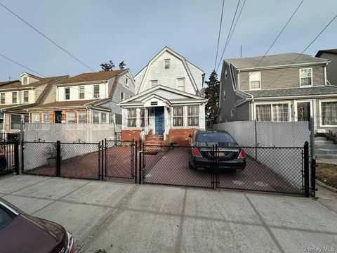 19153 115th Road Saint Albans NY 11412