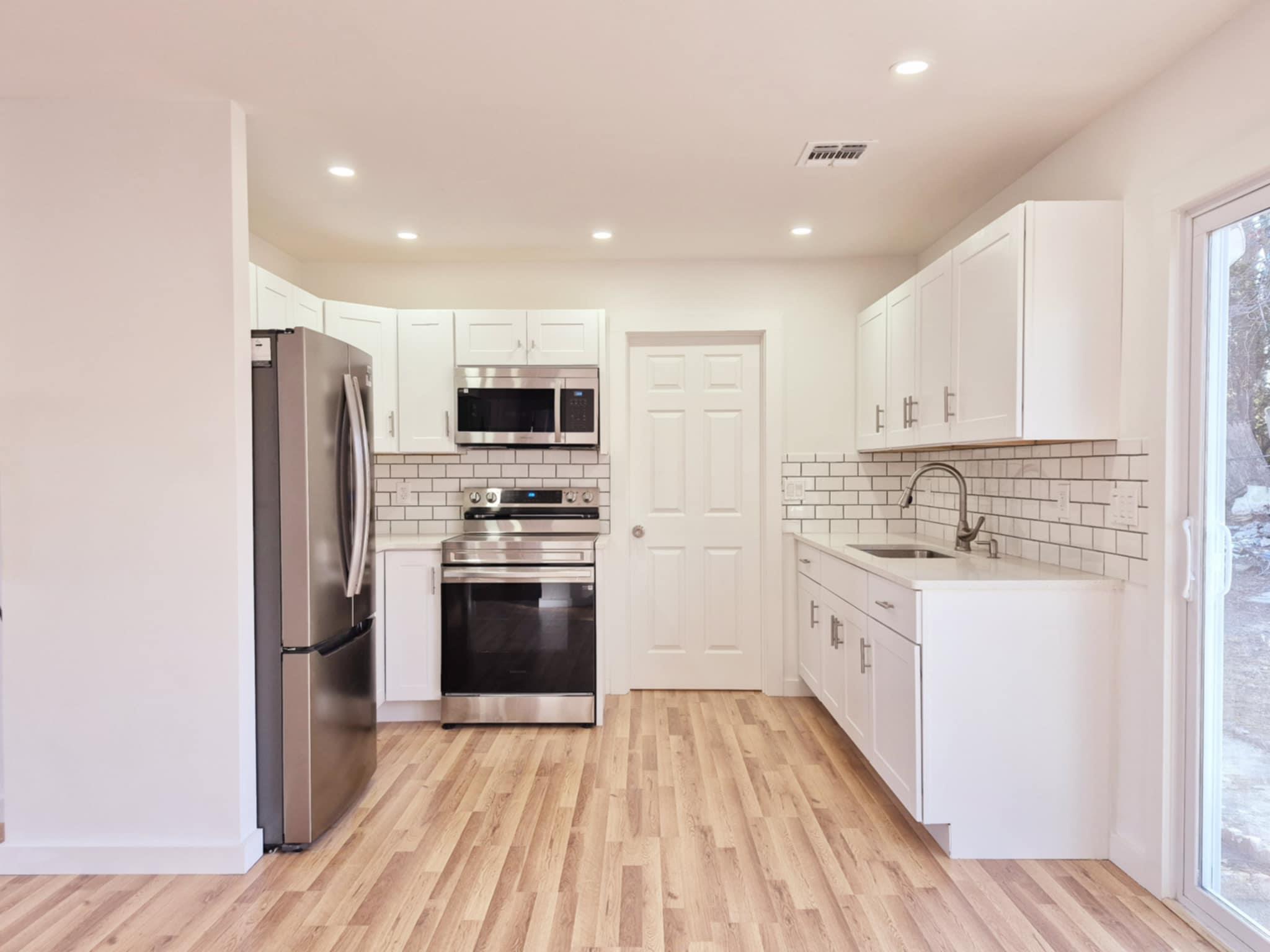 52 Nottingham Drive, Middle Island, New York image 10