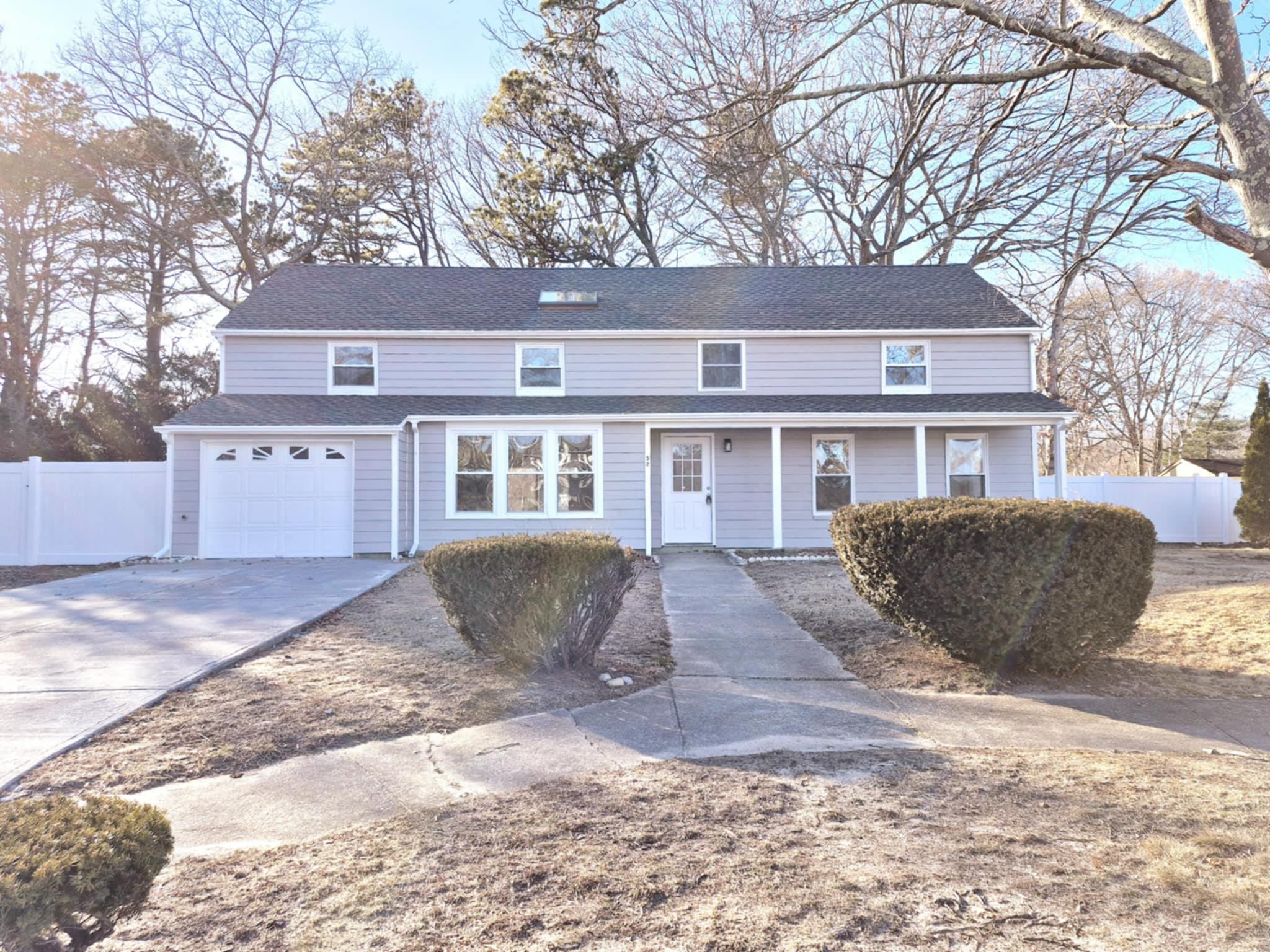 52 Nottingham Drive, Middle Island, New York image 3
