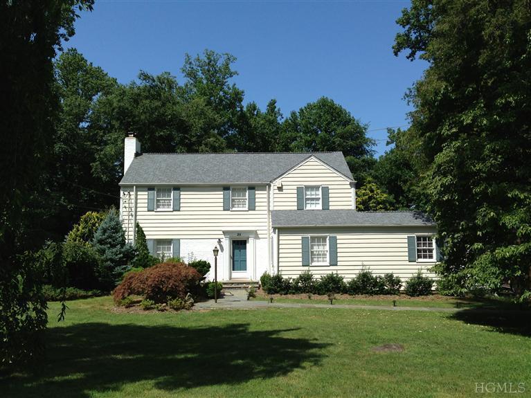 Rental Property at High Point Lane, Scarsdale, New York - Bedrooms: 4 
Bathrooms: 3  - $6,000 MO.