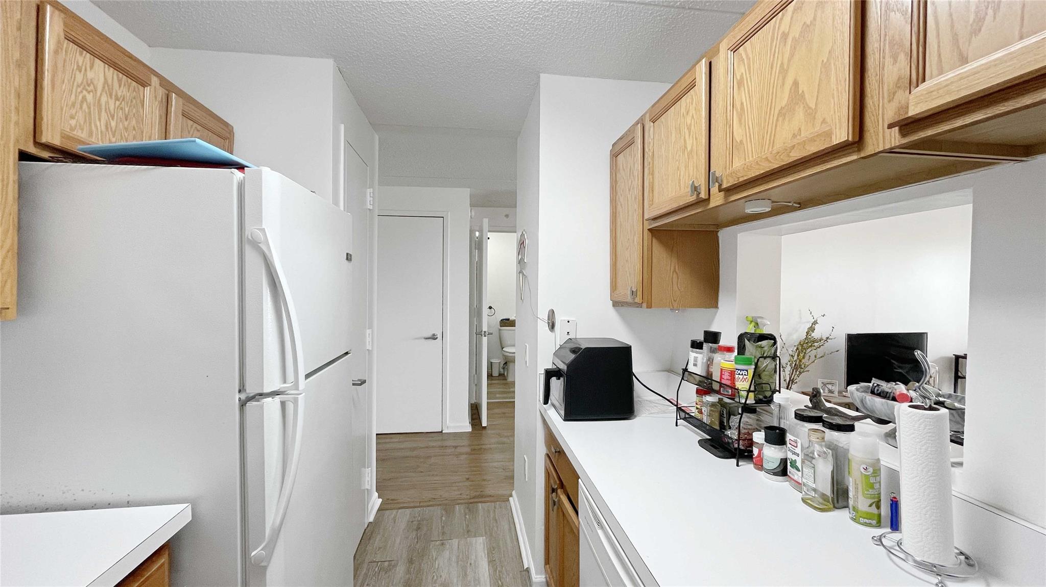 7914 Rockaway Beach Boulevard #6F, Rockaway Beach, New York image 8