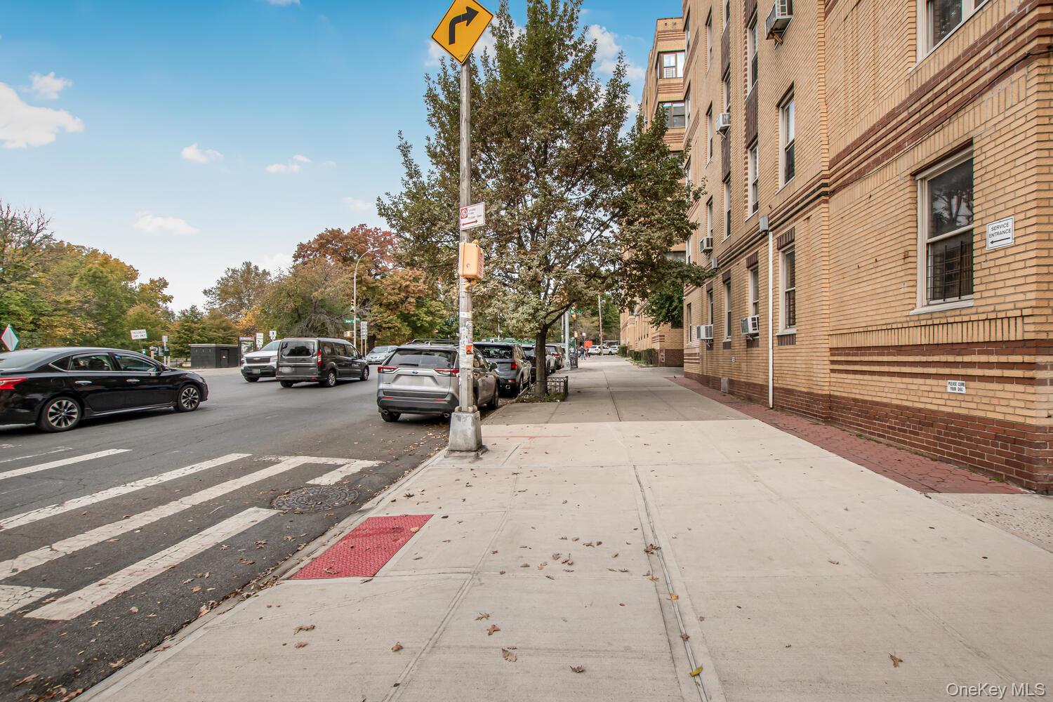 2166 Bronx Park East Street 6J