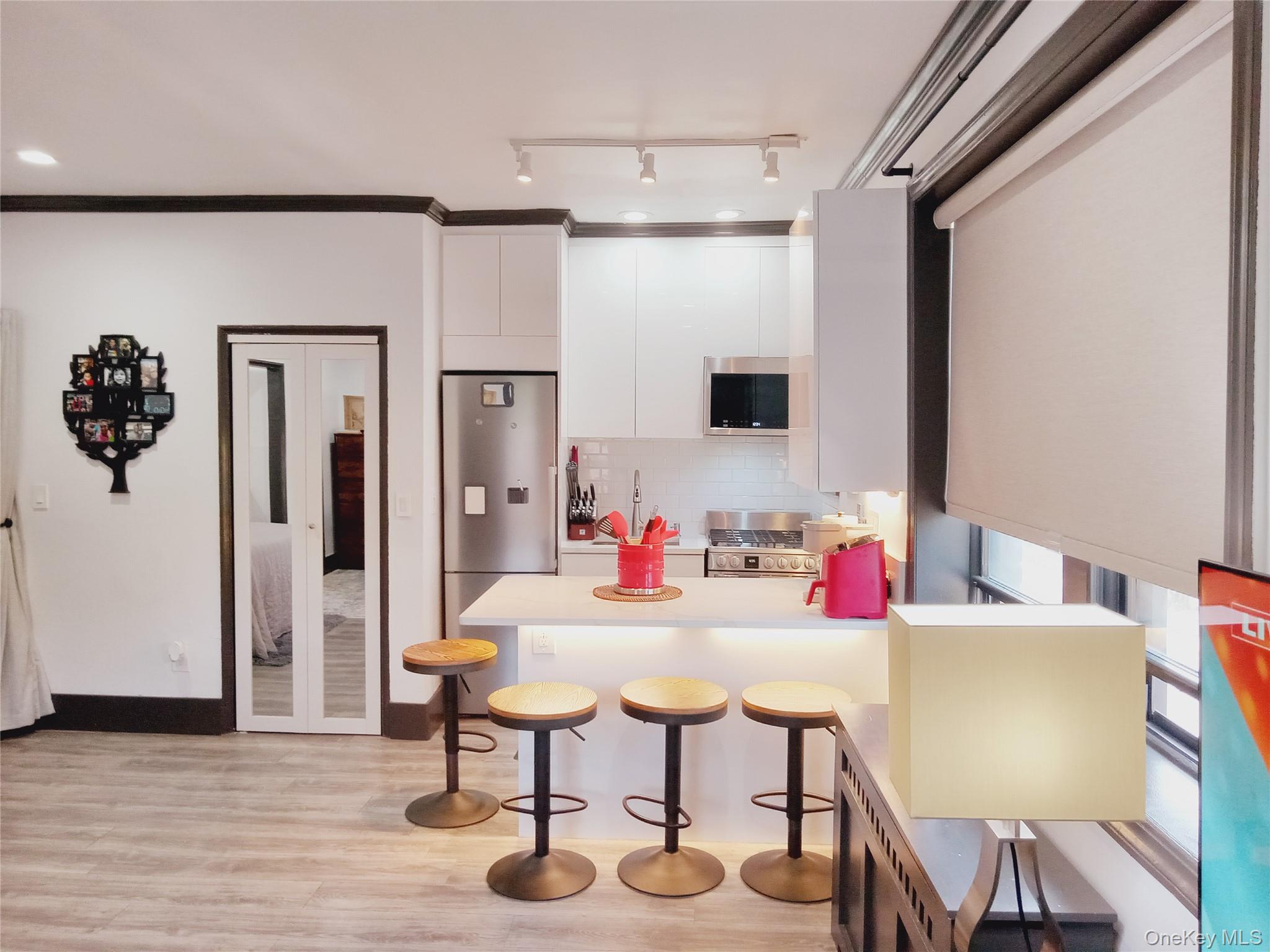 4784 Boston Post Road C41