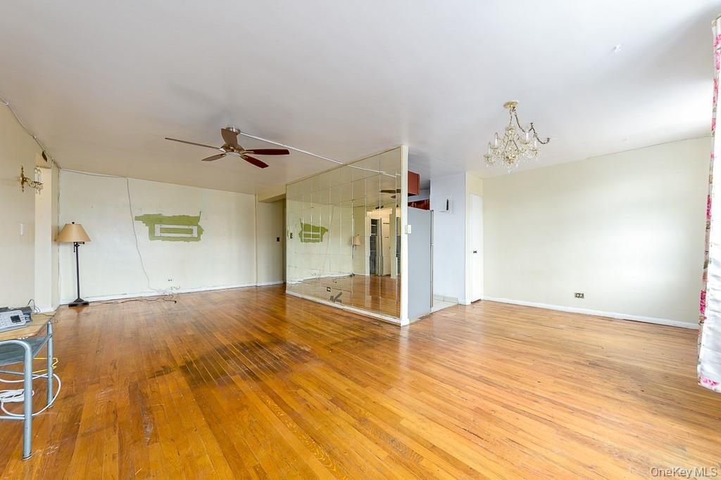 Photo of 83-25 Vietor Avenue #7-G, Elmhurst, NY 11373 (MLS # 994554)