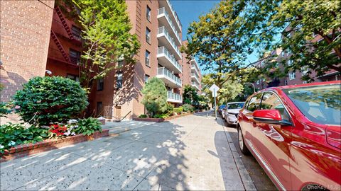 83-40 Austin Street Unit 1T, Kew Gardens, NY 11425 - MLS#: 917604