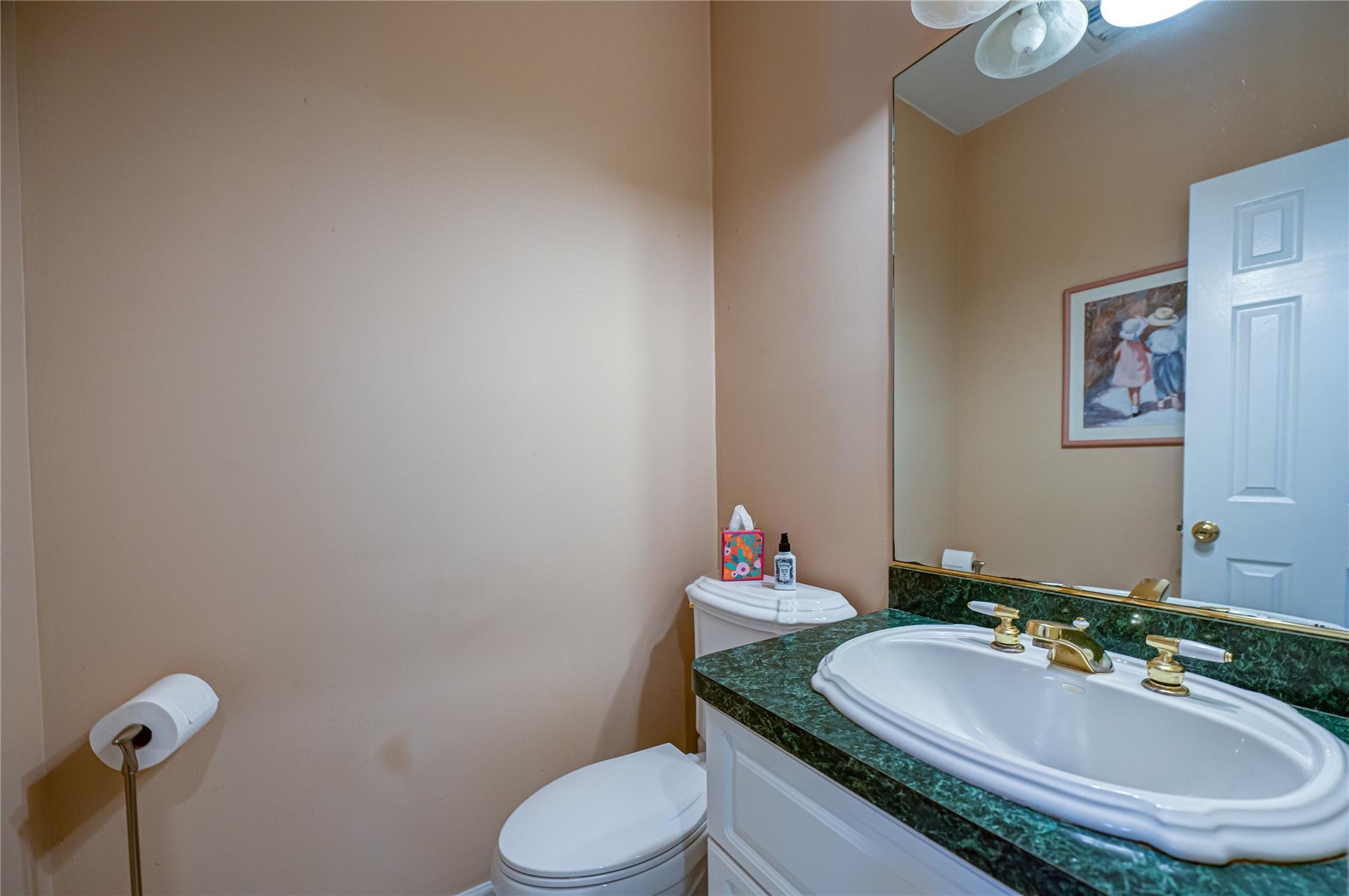 11 Aron Street, Smithtown, New York image 14
