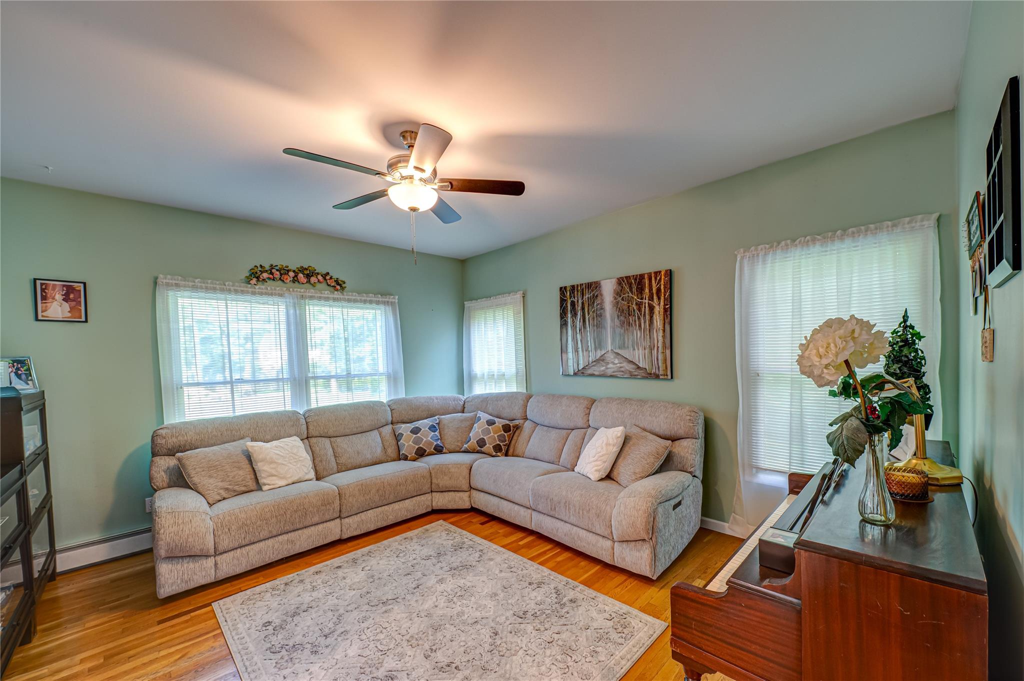 11 Aron Street, Smithtown, New York image 7