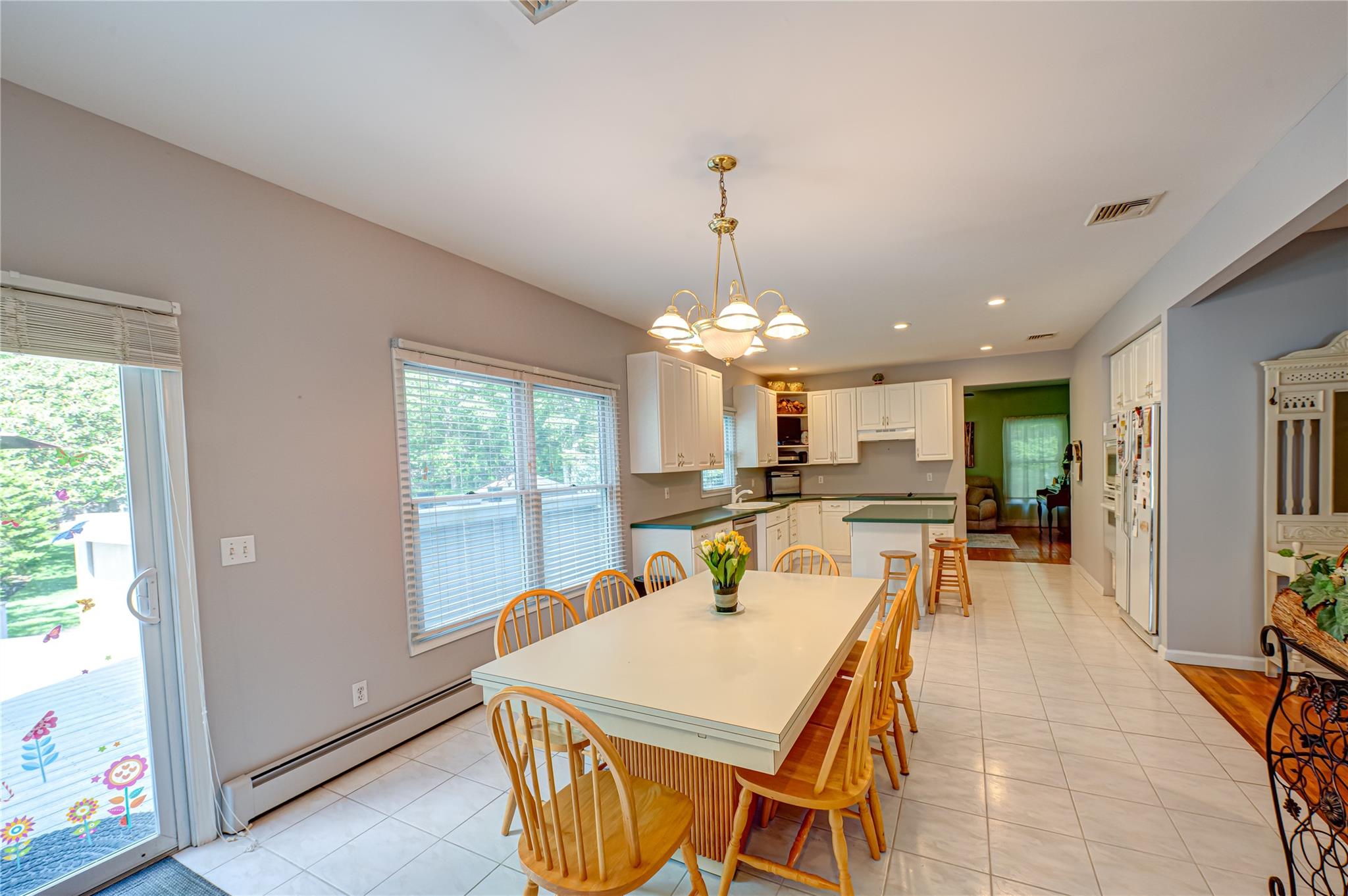 11 Aron Street, Smithtown, New York image 12