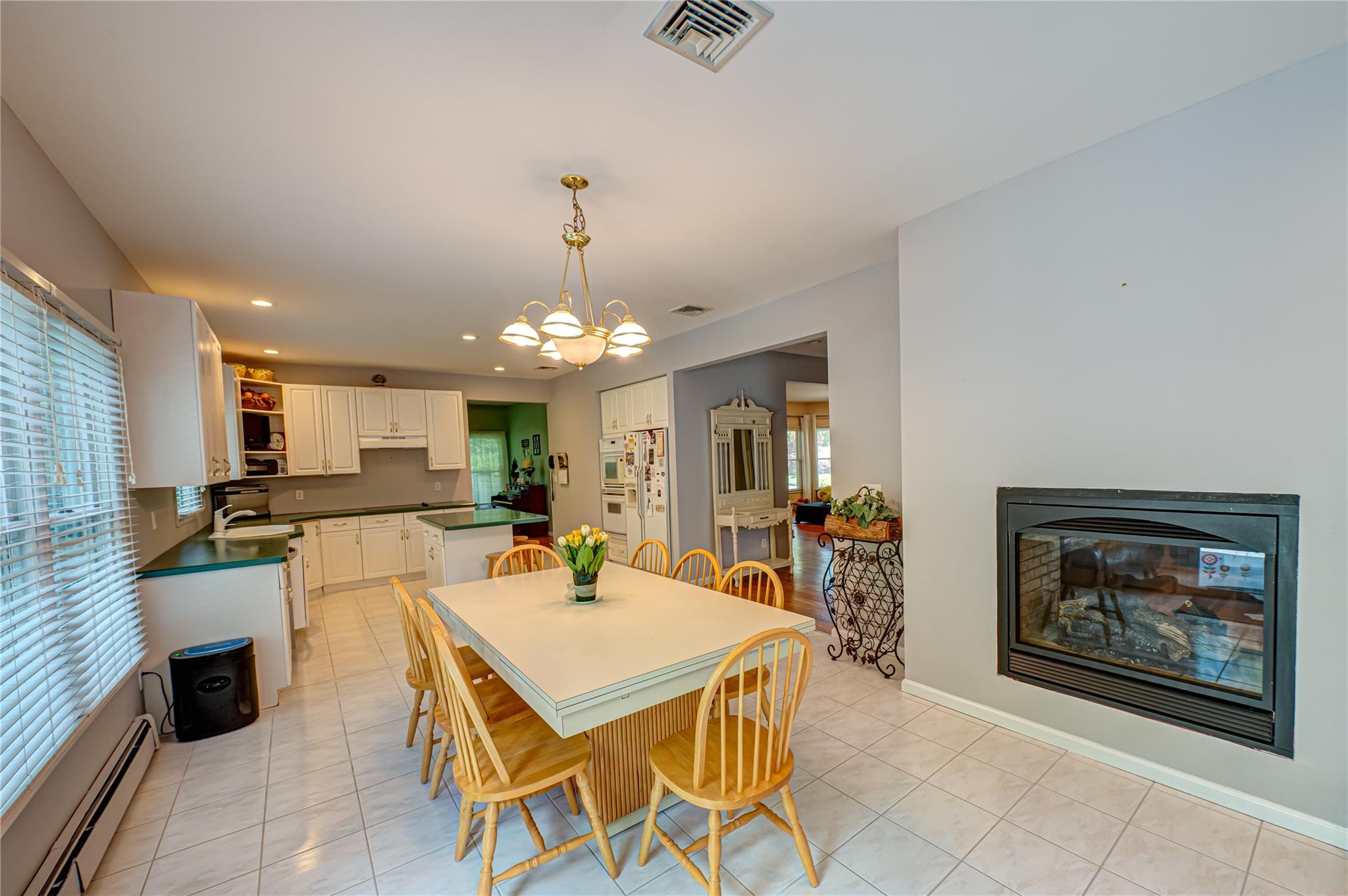 11 Aron Street, Smithtown, New York image 11