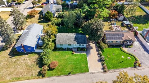 Photo of 45 Lukens Avenue, Brentwood, NY 11717 (MLS # 917725)