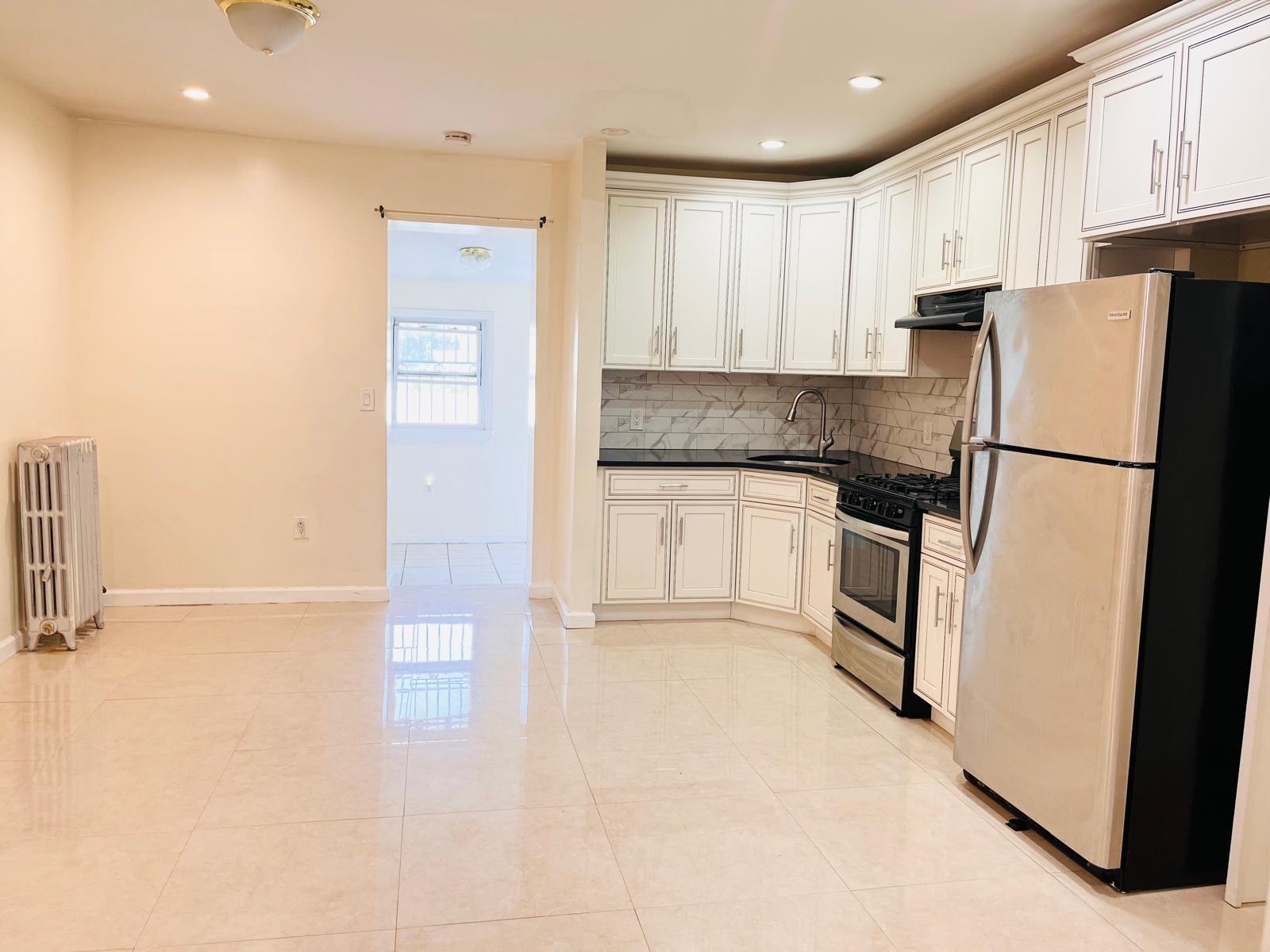 154-02 119th Avenue Ave, Jamaica, New York image 3