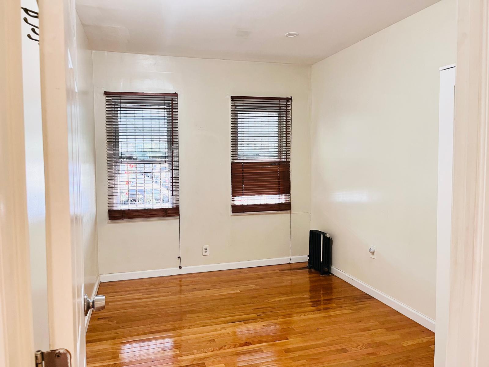 154-02 119th Avenue Ave, Jamaica, New York image 4
