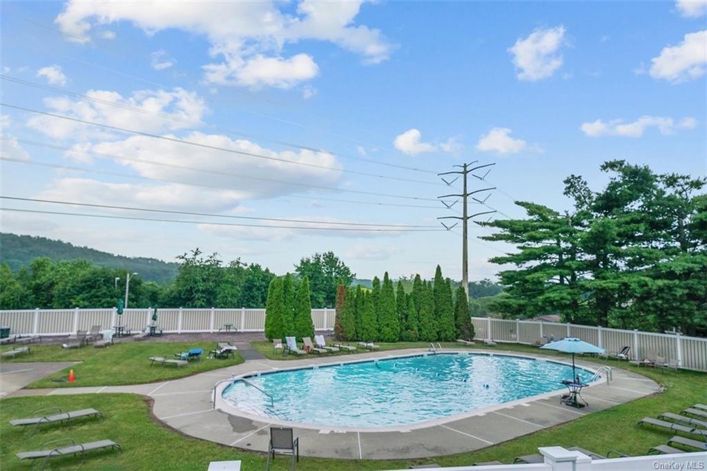 270 Country Club Lane, Pomona, New York image 3