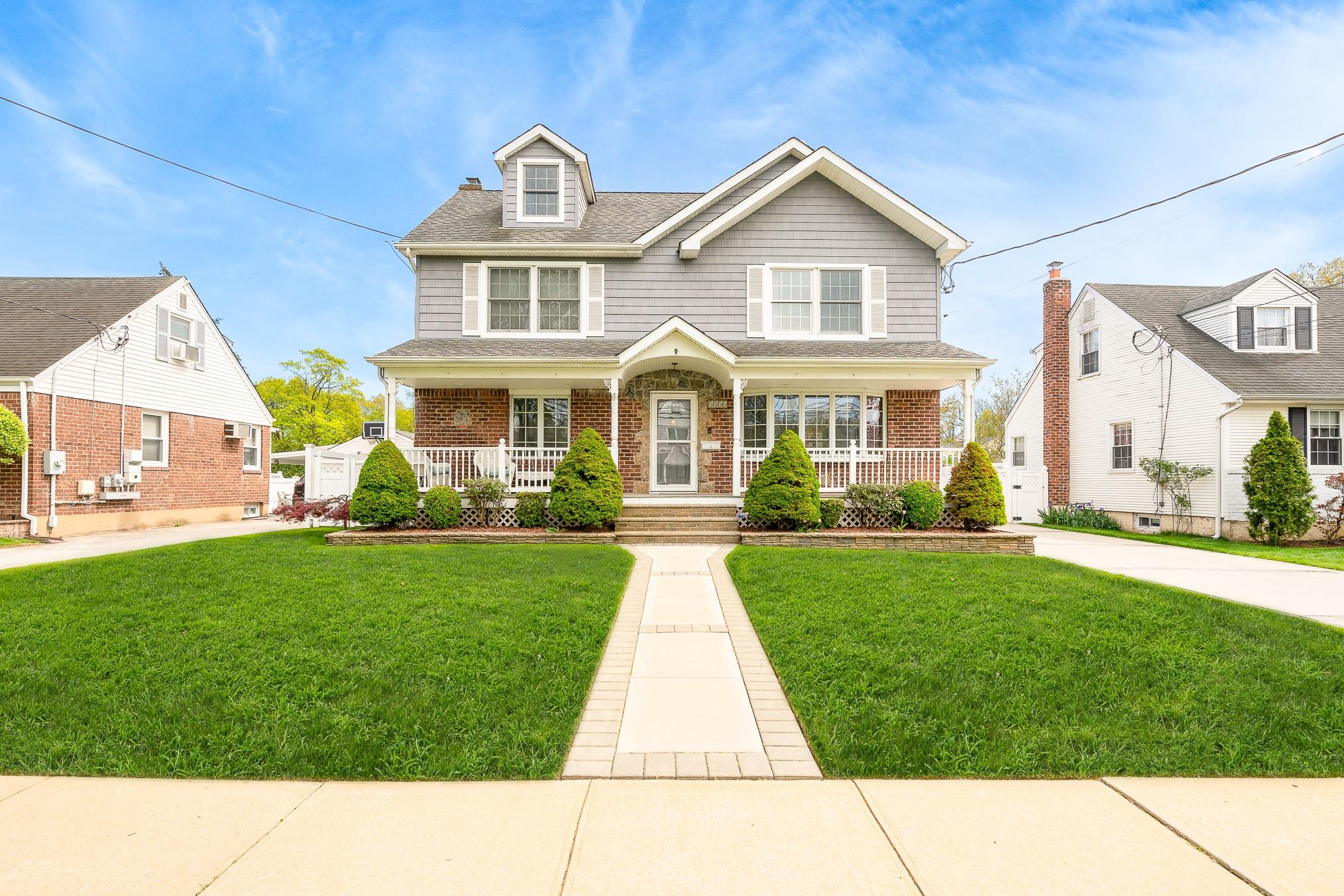3556 Taft Street, Wantagh, New York image 1