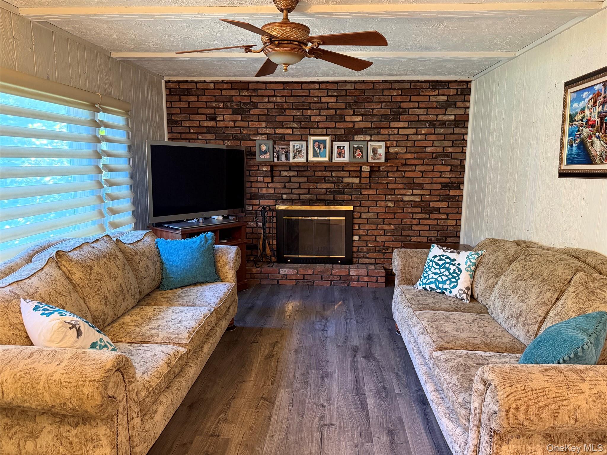 304 Dare Road