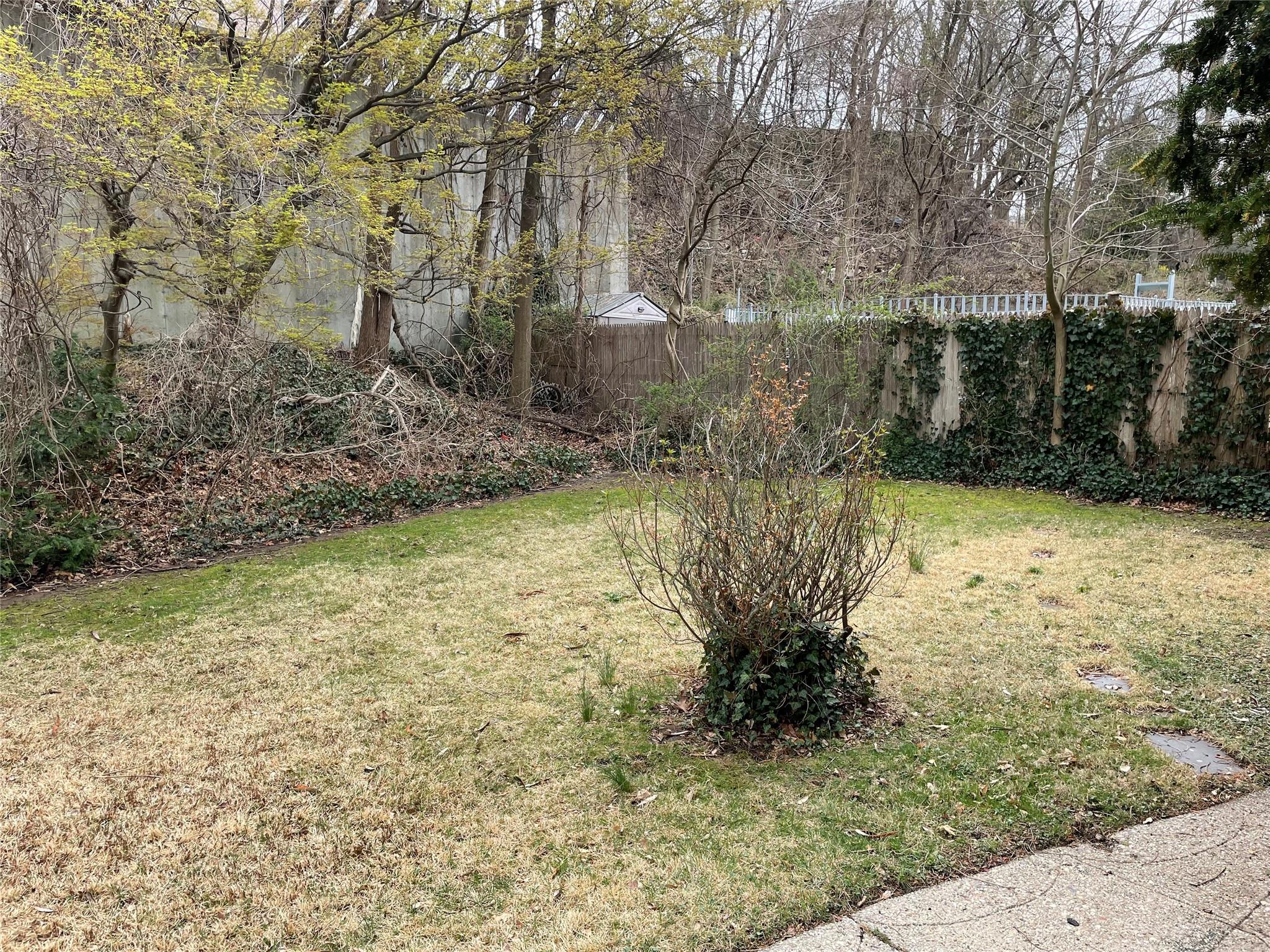 466 Midland Avenue, Yonkers, New York image 4