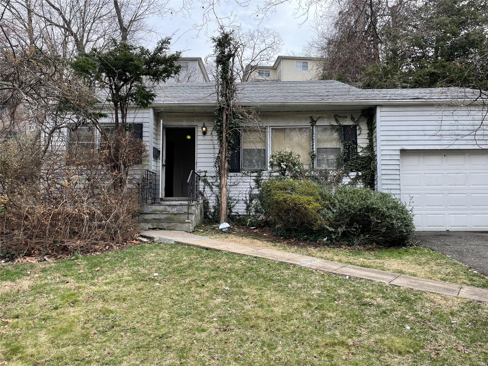466 Midland Avenue, Yonkers, New York image 1