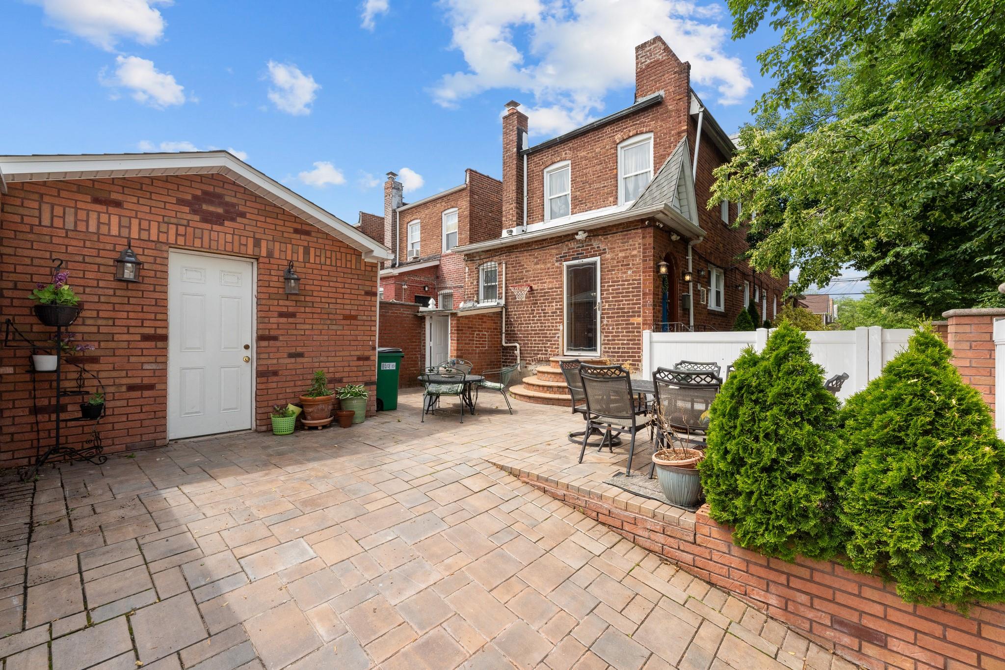 11401 115th Street, South Ozone Park, New York image 6
