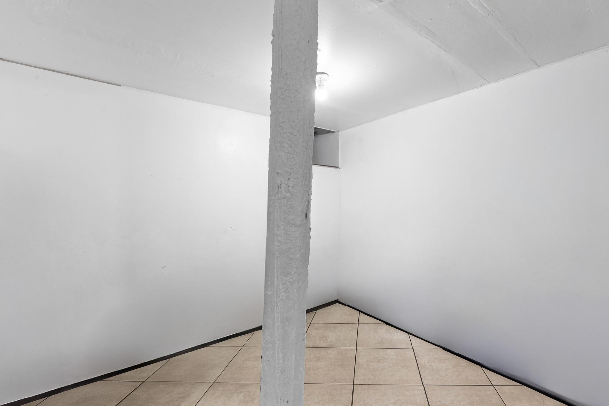 11401 115th Street, South Ozone Park, New York image 33