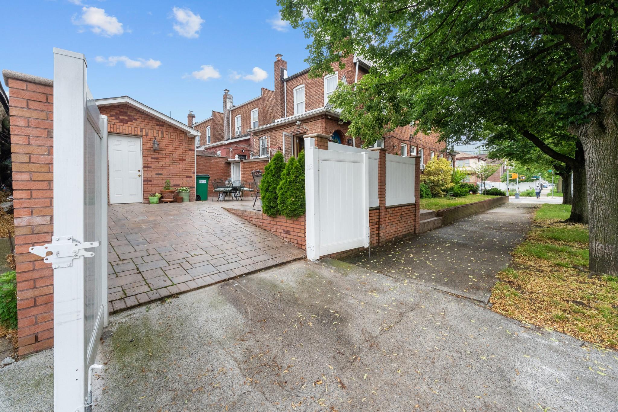 11401 115th Street, South Ozone Park, New York image 4