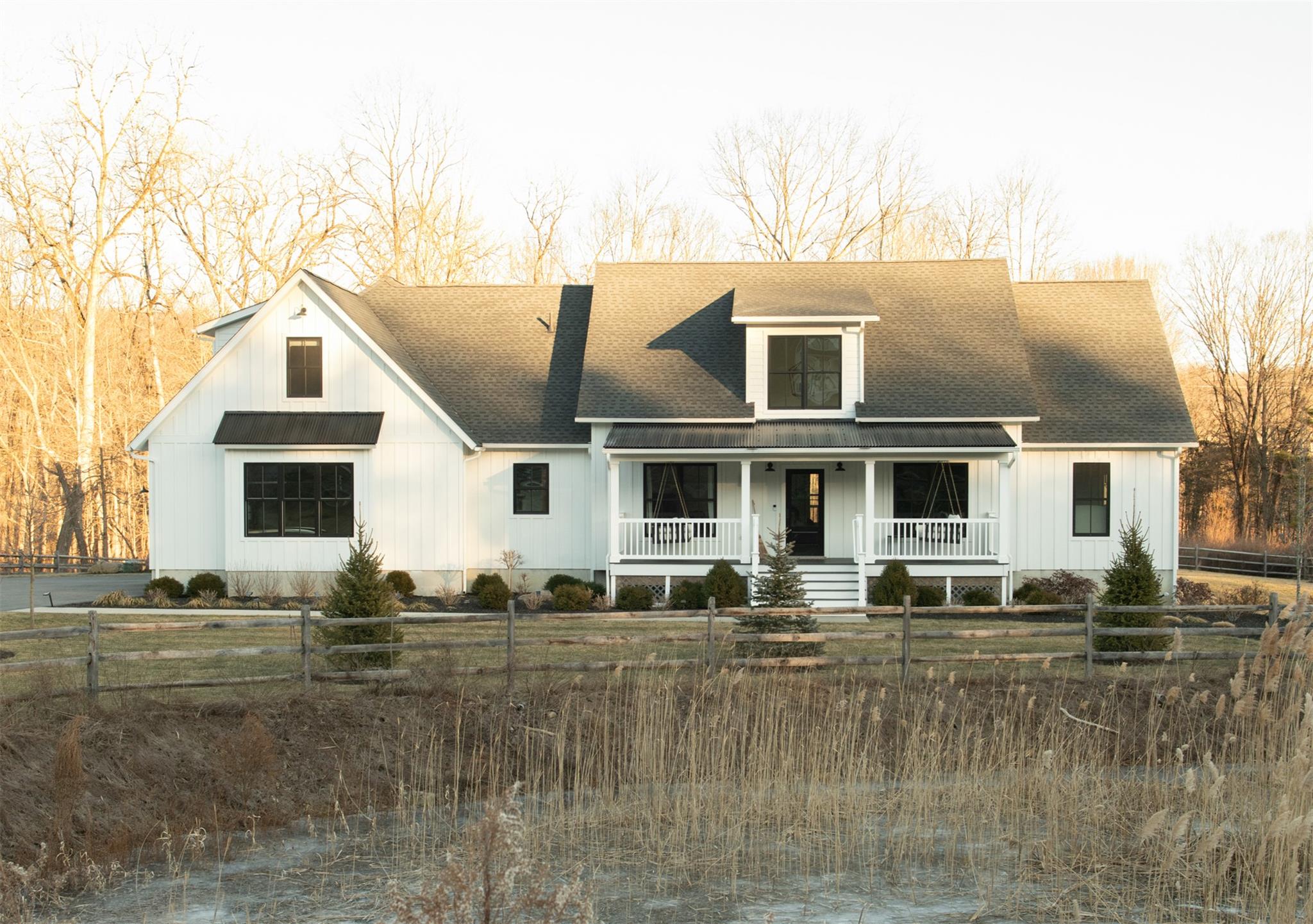 11 Crimson Hill Road, Rhinebeck, New York image 1