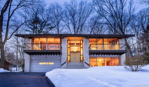 Photo for 234 Judson Avenue, Dobbs Ferry, NY 10522 (MLS # 963378)