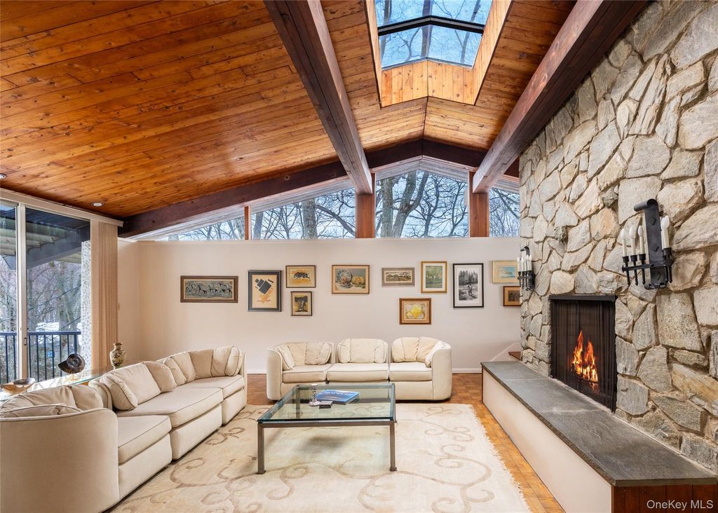 Photo of 234 Judson Avenue, Dobbs Ferry, NY 10522 (MLS # 963378)