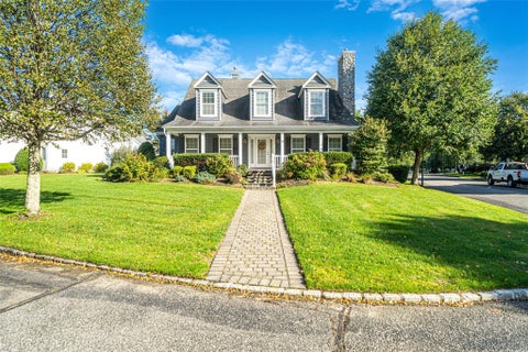 Condo For Sale - 29 Golden Spruce Drive<br/> Calverton, NY 11933