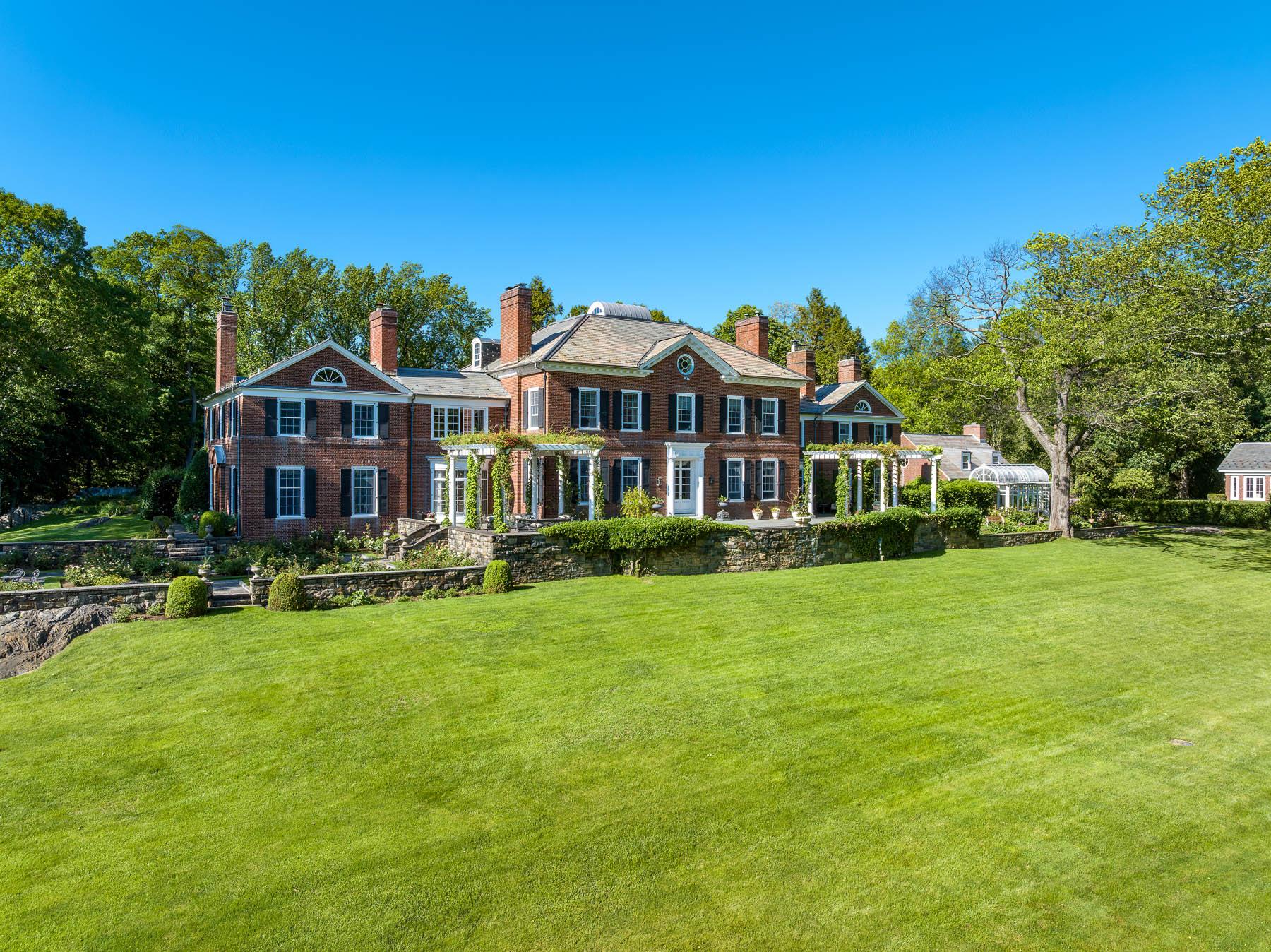 842 Sleepy Hollow Road