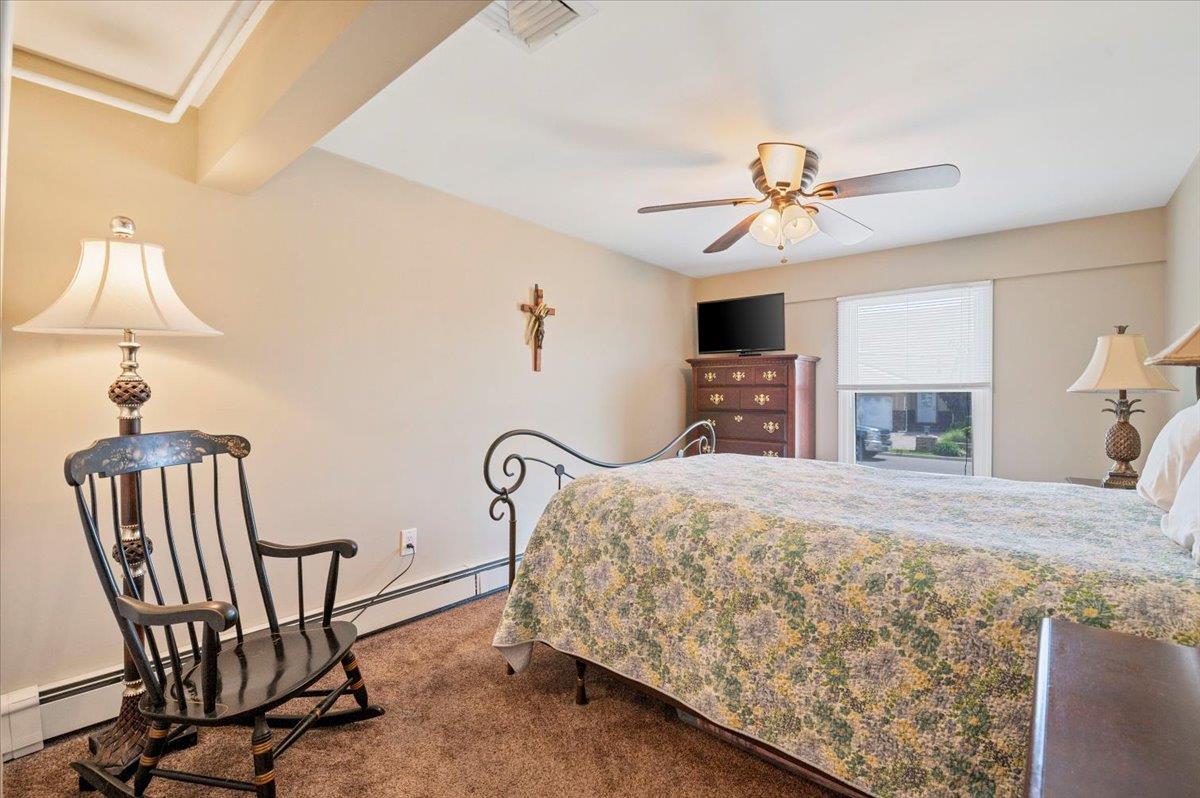 2635 W Alder Road, Bellmore, New York image 12