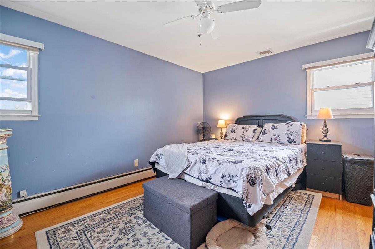 2635 W Alder Road, Bellmore, New York image 23