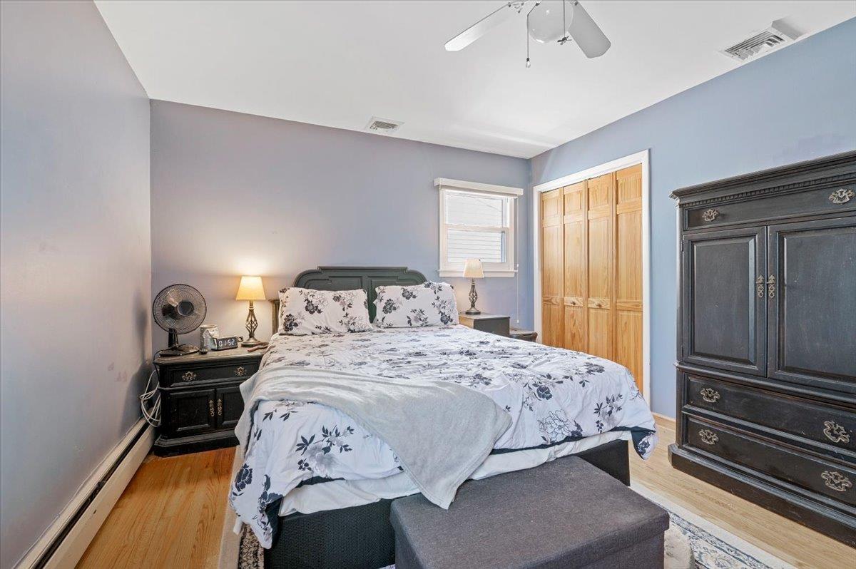 2635 W Alder Road, Bellmore, New York image 24