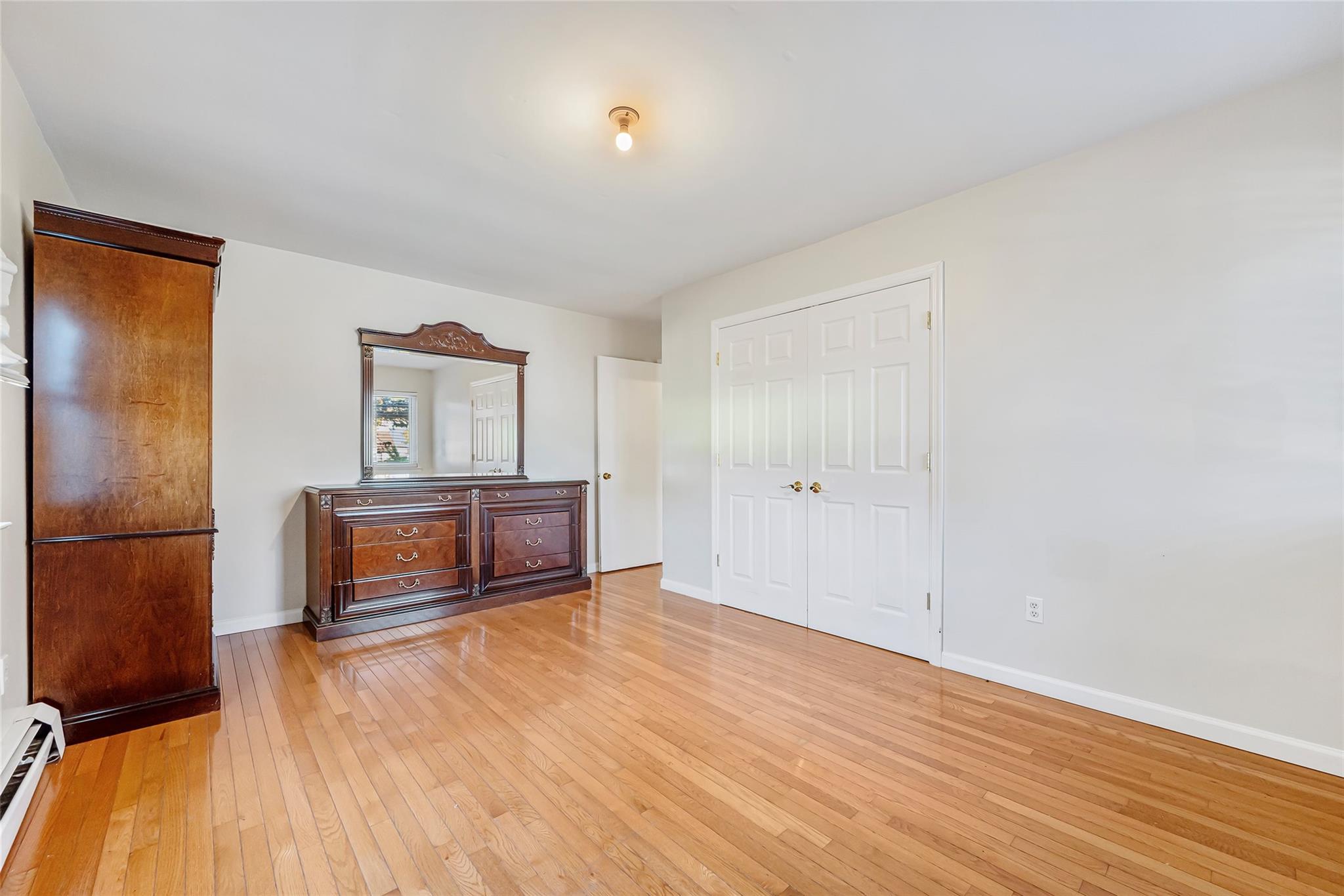 18/20 Wolfe Drive, Spring Valley, New York image 24