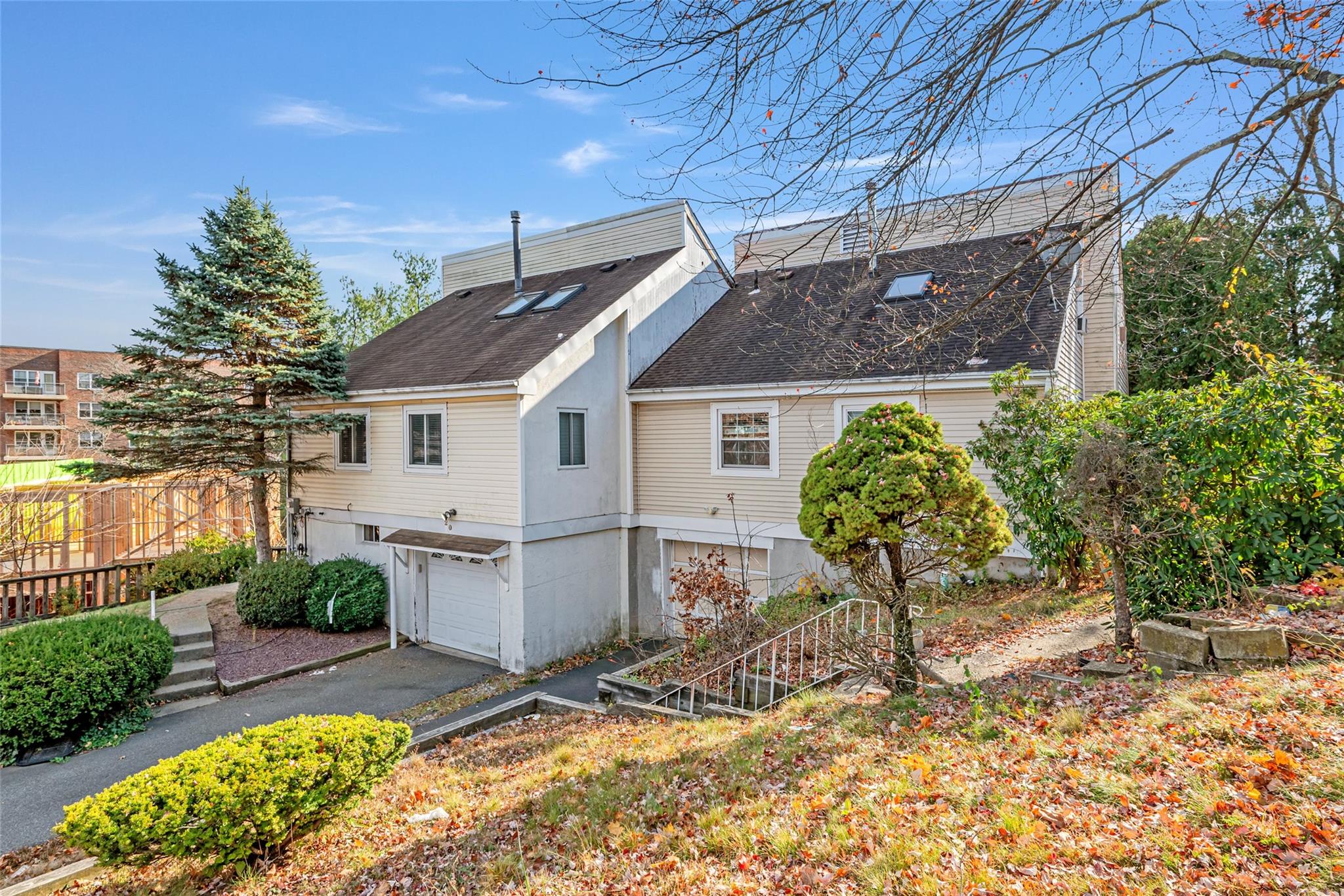 18/20 Wolfe Drive, Spring Valley, New York image 4