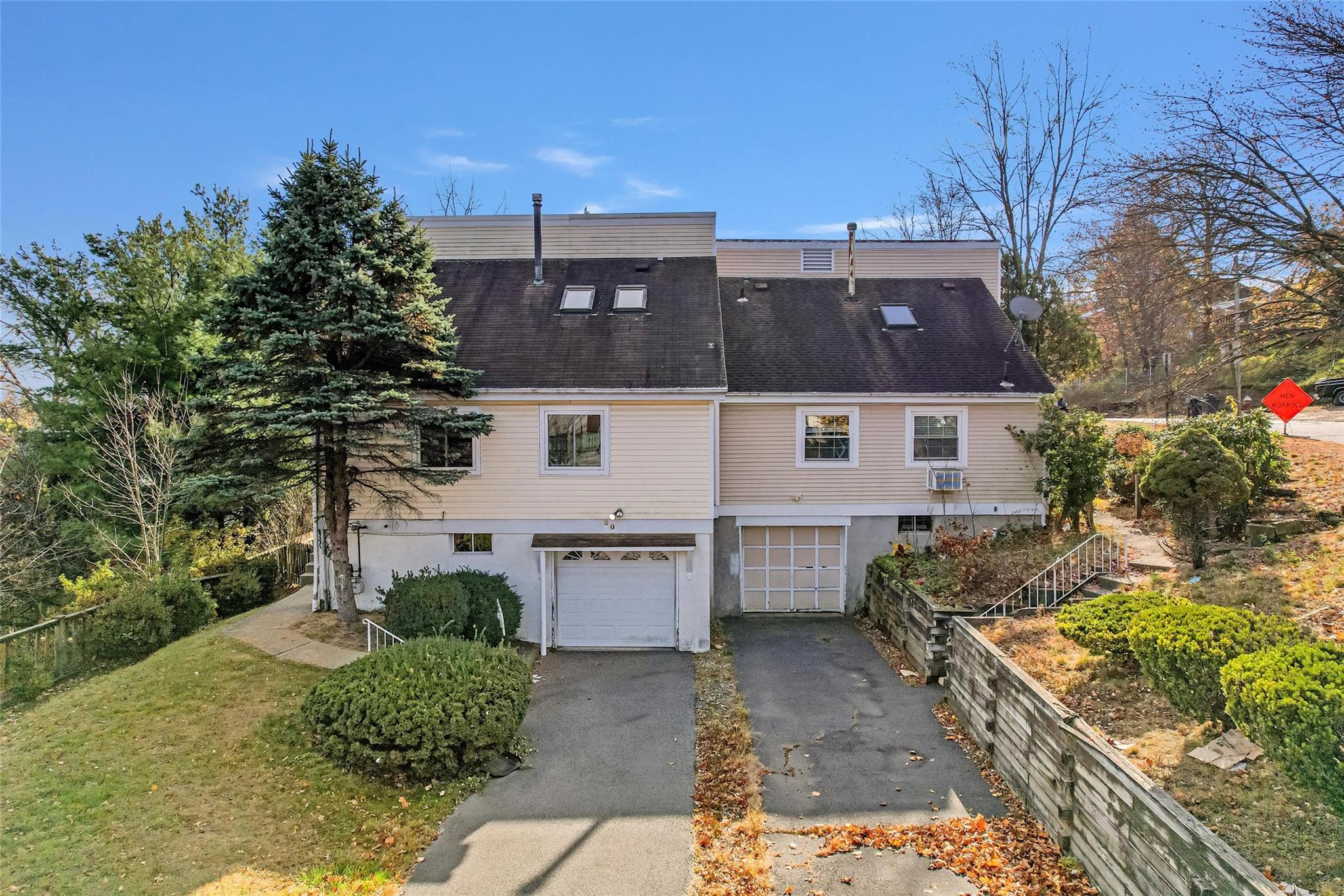 18/20 Wolfe Drive, Spring Valley, New York image 1