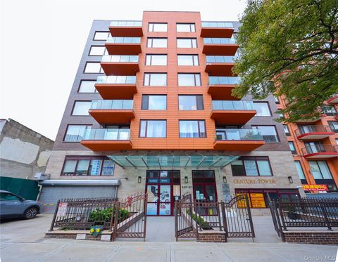 13227 41st Road 4A Flushing NY 11355