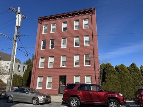 Photo of 49 Fifth Street #8, New Rochelle, NY 10801 (MLS # 955898)