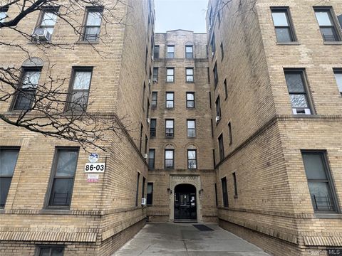 Homes For Sale - 86-03 102 Street #2D<br/> Richmond Hill, NY 11418