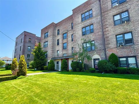 128-11 Newport Avenue 4A Belle Harbor NY 11694