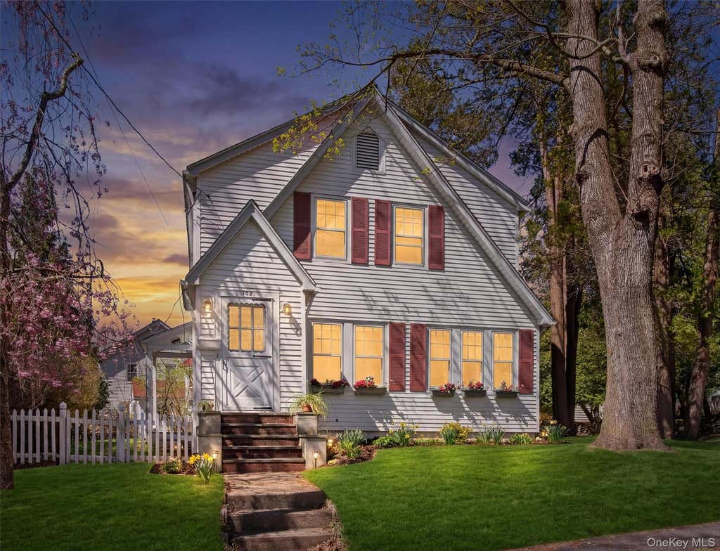 Photo of 108 Summit Avenue, Tappan, NY 10983 (MLS # 1028094)
