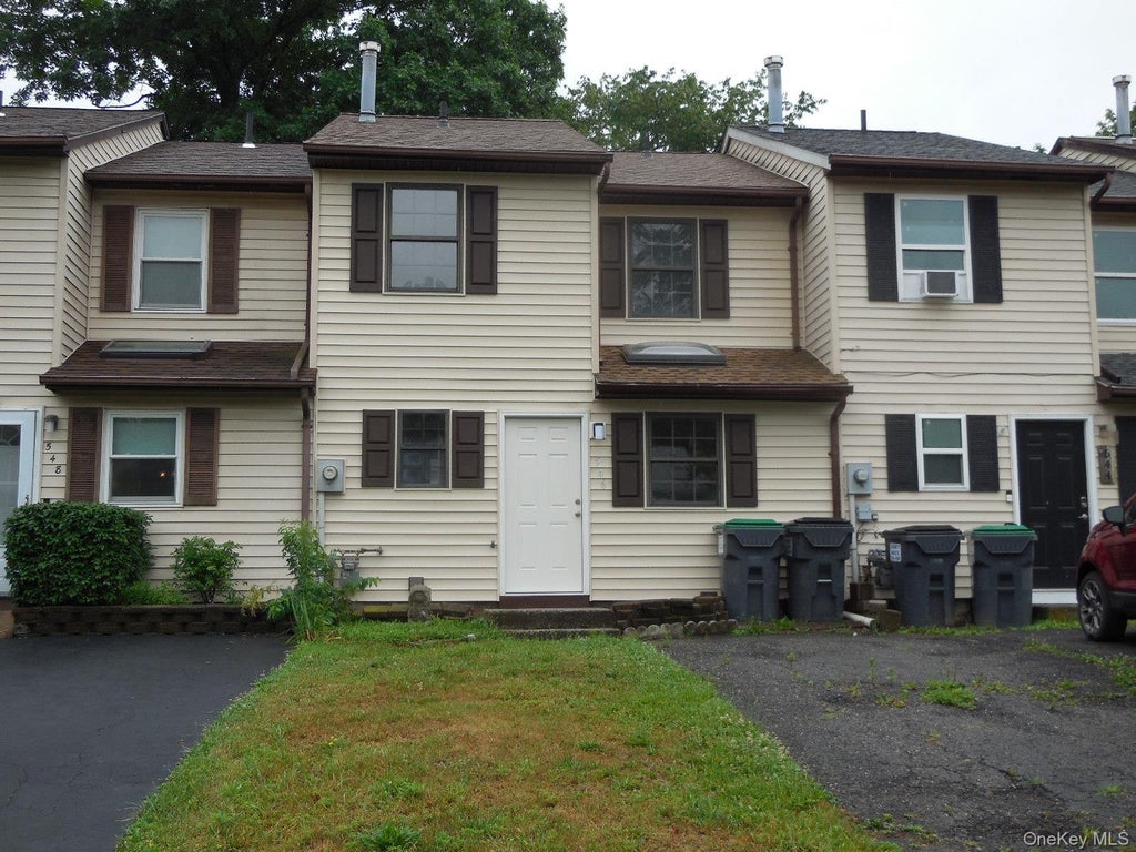 Photo of 546 Saracino Drive, Maybrook, NY 12543 (MLS # 1023336)